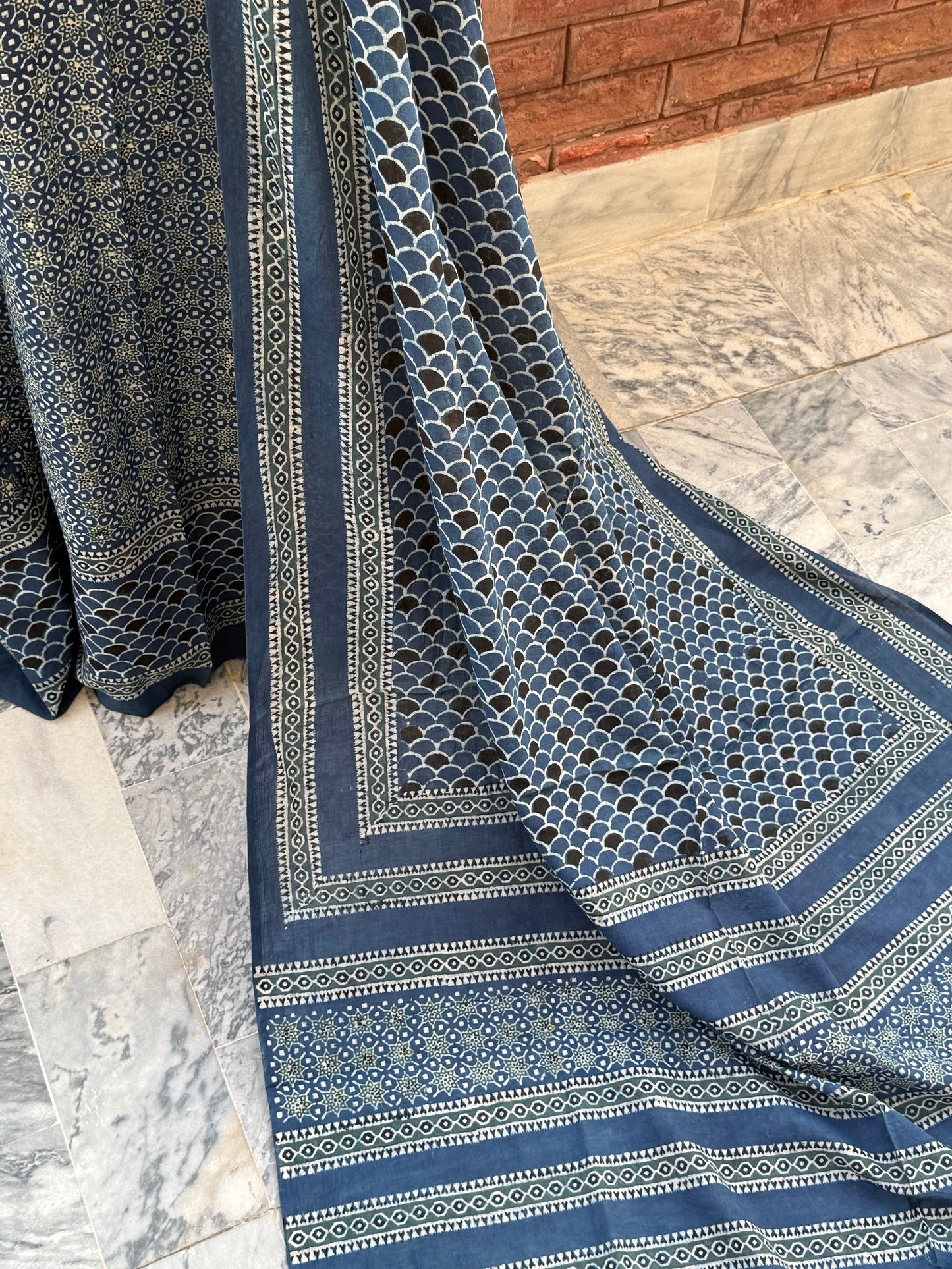 Kehkashan 2 Piece (Natural dye) Indigo