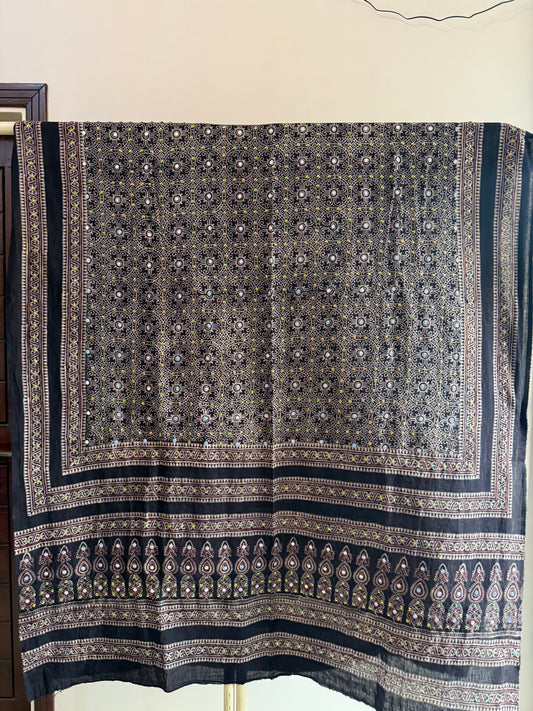 Pure lawn Sitara embellished