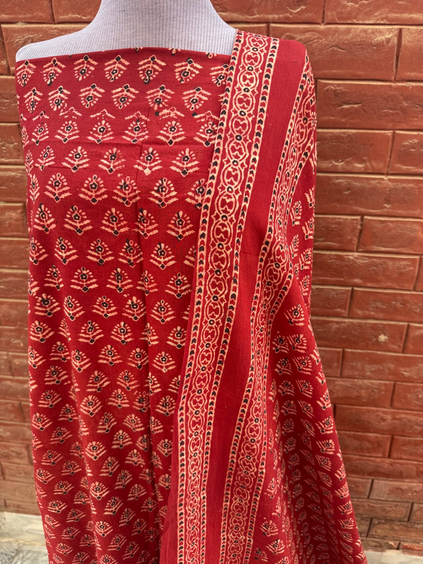 Surkh 2 piece (Natural dye)
