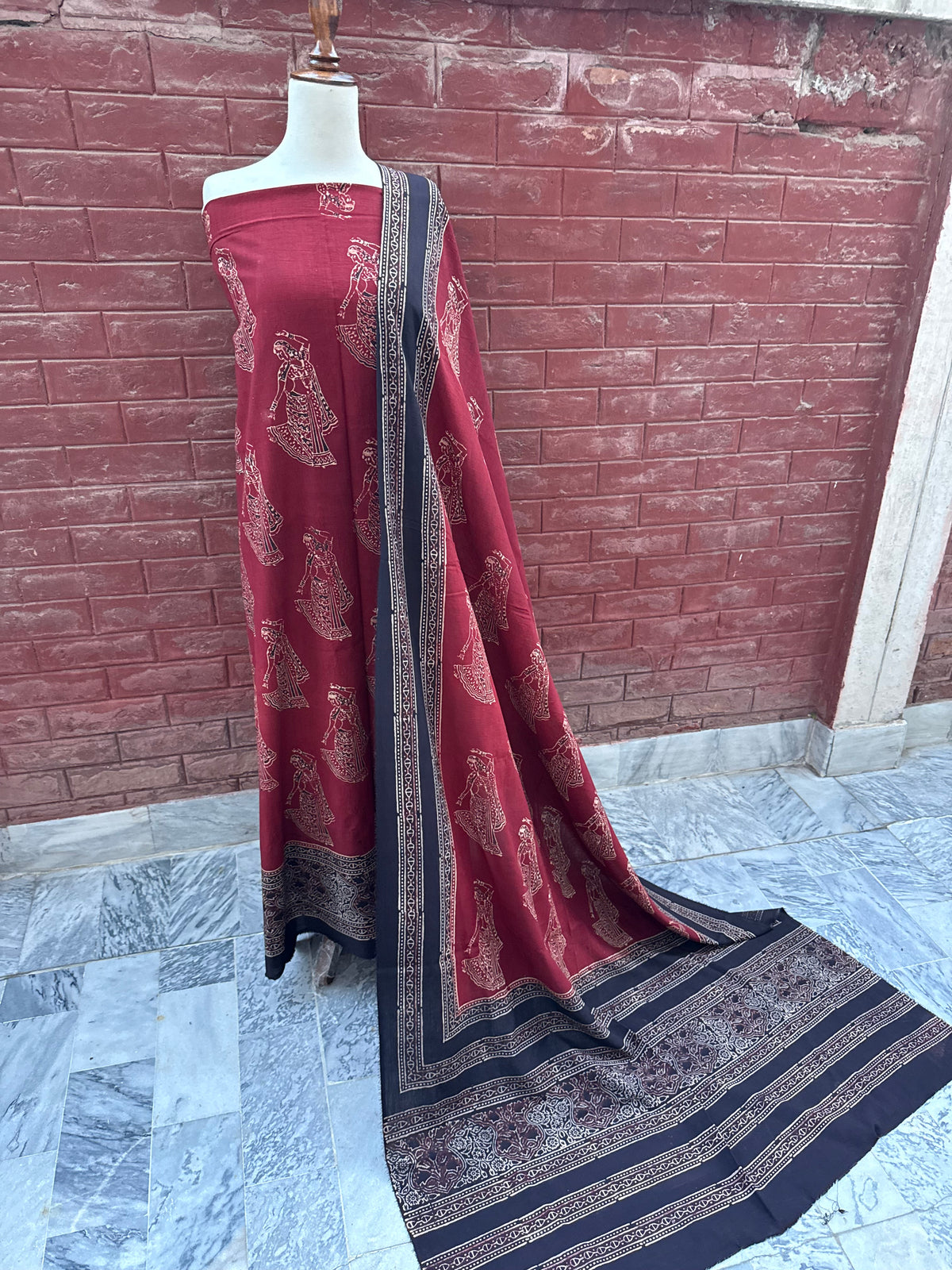 2 piece (Natural dye) doll