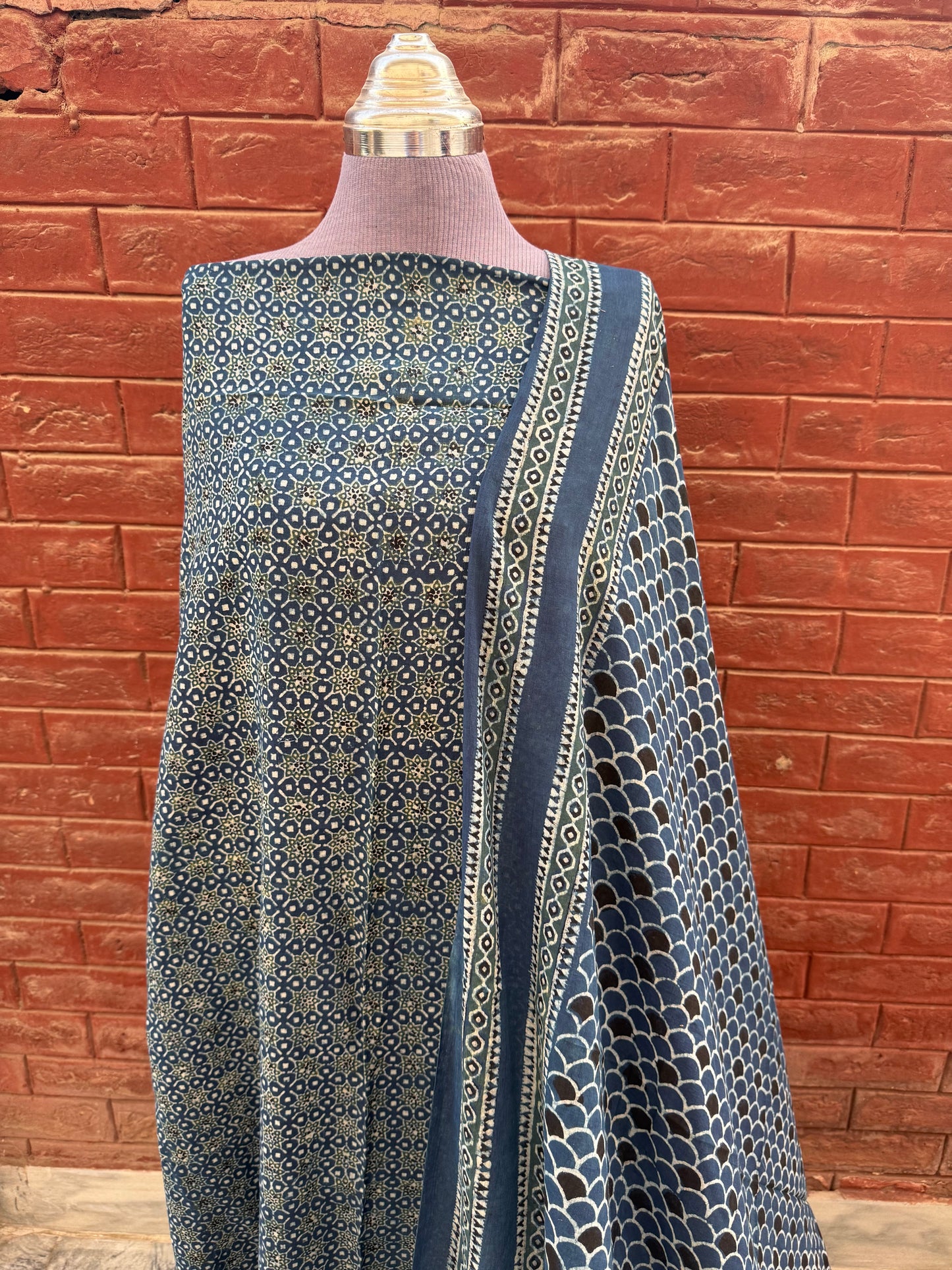 Kehkashan 2 Piece (Natural dye) Indigo