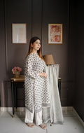 Gulnaar Suit